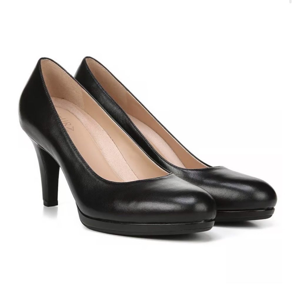 Naturalizer Michelle Classic Black Leather Pump - Heels size 9.5